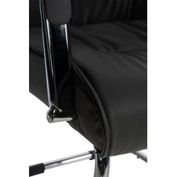 Silla de comedor negra Sievert Silla de comedor negra Sievert