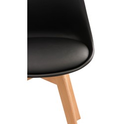 Conjunto de 4 sillas Linares en color negro