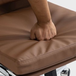 Sillón de oficina Cleveland, piel sintética marrón claro