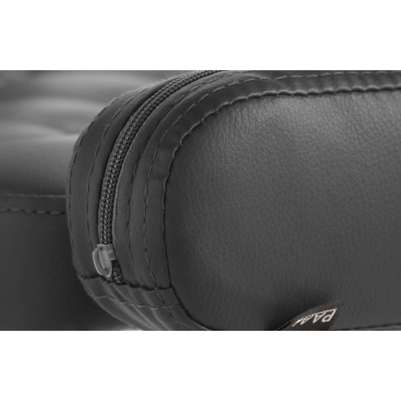 Sillón orejero Dublin en piel sintética negra