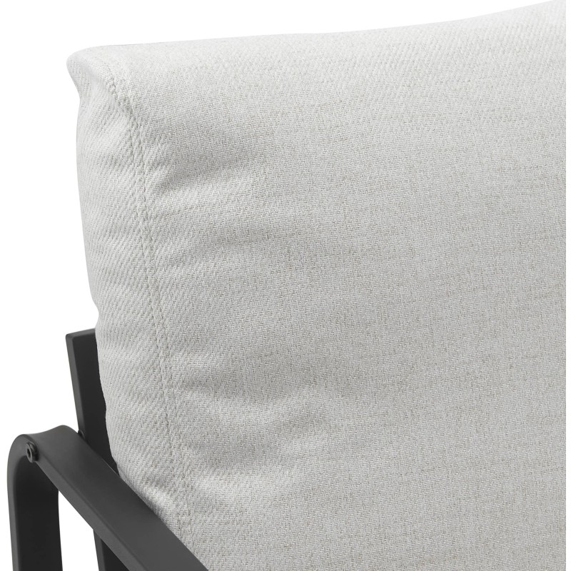 Sillón orejero Manea en tela color crema