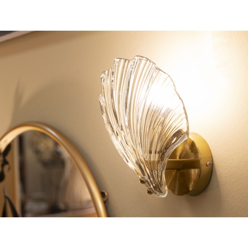 Aplique de pared con forma de concha – Elegancia contemporánea 20x14x22 cm