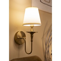 Aplique de pared Bucarest – Elegante y con estilo 15x22x38 cm
