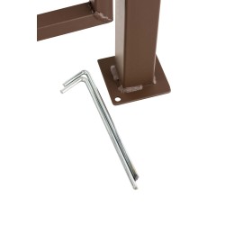 Arco rosa de Luxor con puerta marrón