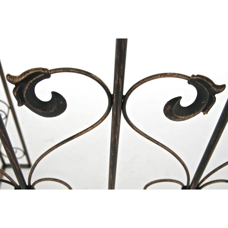 Arco de rosas con portal de bronce de Sina