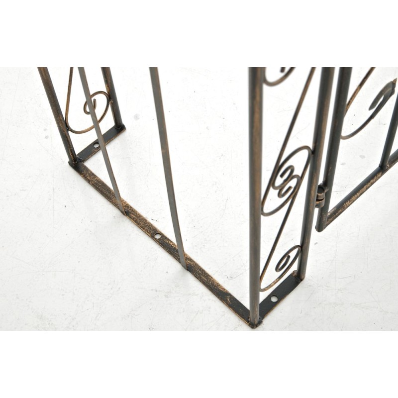 Arco de rosas con portal de bronce de Sina