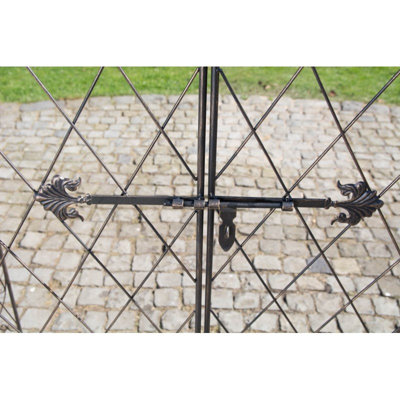 Arco de rosas con puerta Melissa de bronce