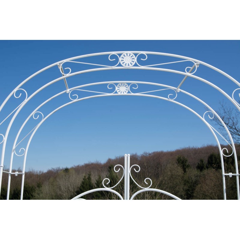 Arco de rosas con puerta de Melissa blanca