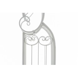 El arco rosa de Alessia blanca