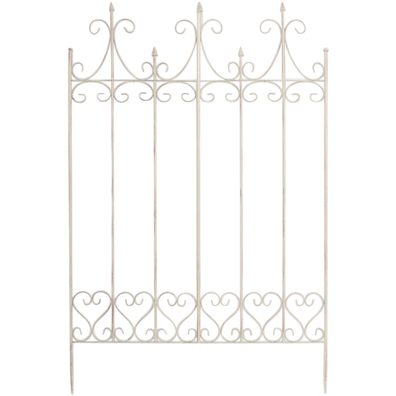 enrejado antiguo de lila crema