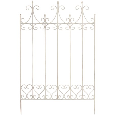 enrejado antiguo de lila crema