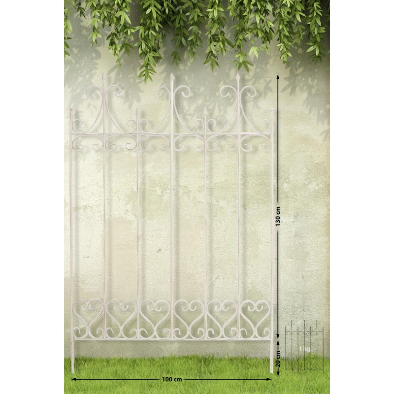 enrejado antiguo de lila crema