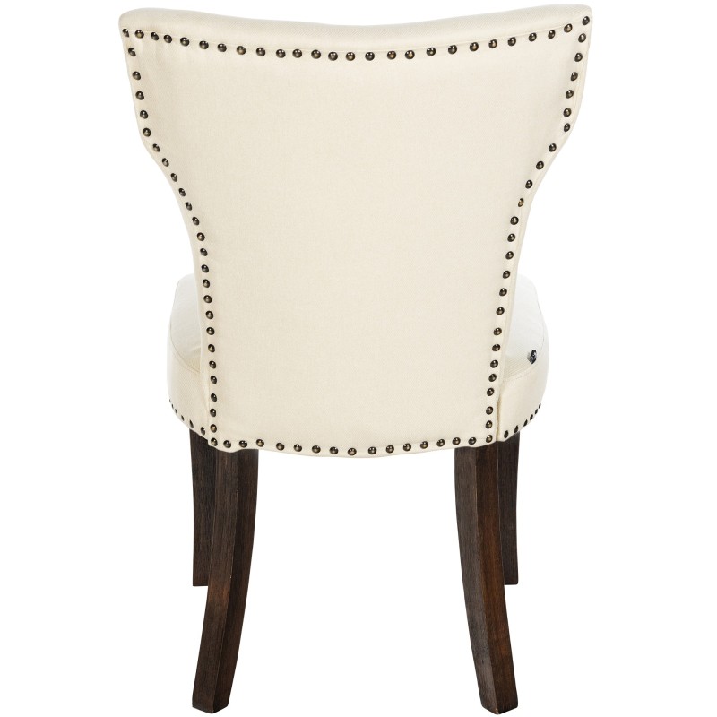 Juego de 2 sillas de comedor Zadar, tapizadas en tela color crema oscuro antiguo.