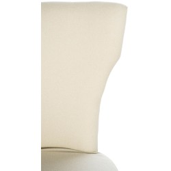 Juego de 2 sillas de comedor Zadar, tapizadas en tela color crema claro de estilo antiguo.