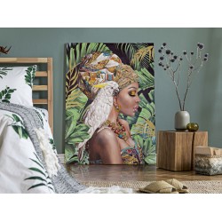 Cuadro vertical hecho a mano Kloe – 90x120 cm – Retrato expresivo, estilizado y bohemio chic