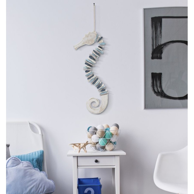 Caballito de mar colgante de colores – Decoración marina original (22 x 6 x 55 cm)