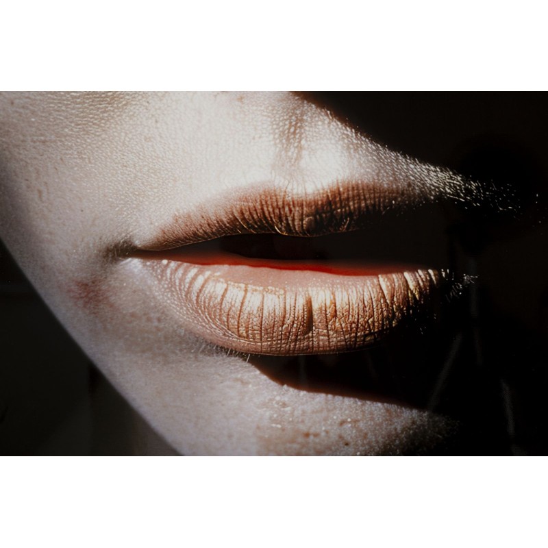 Lienzo lacado Nairobi B – Arte mural elegante y refinado (52 x 4 x 102 cm)