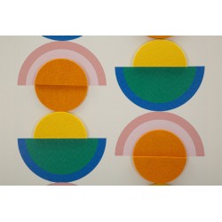 Lienzo impreso de arte pop con marco en forma de L – Explosión de colores y energía en la pared (50 x 3,3 x 70 cm)