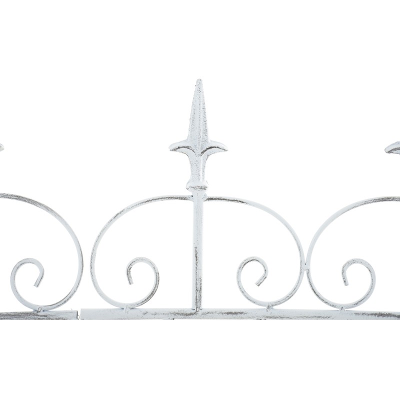 Valla de jardín de charcutería blanca antigua