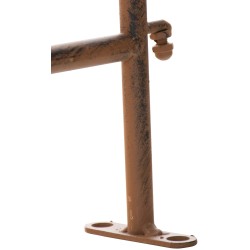 Valla antigua marrón para jardín de charcutería