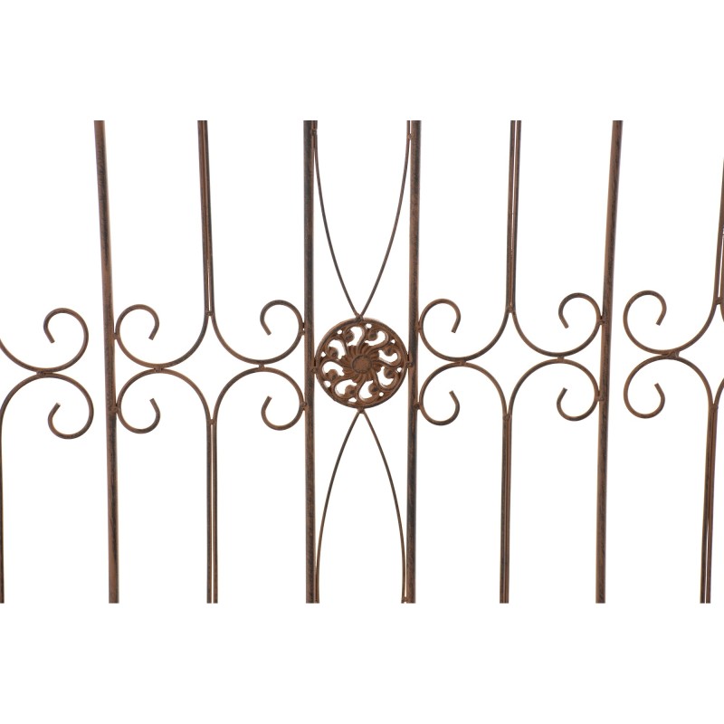 Valla antigua marrón para jardín de charcutería