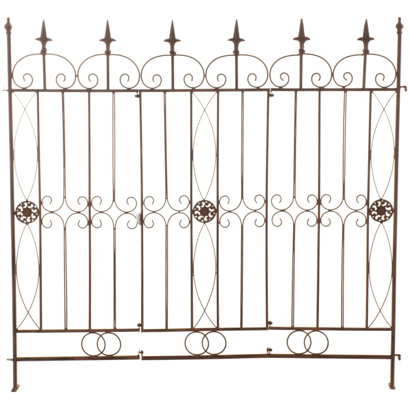 Valla antigua marrón para jardín de charcutería