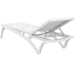 chaise longue blanca del Pacífico