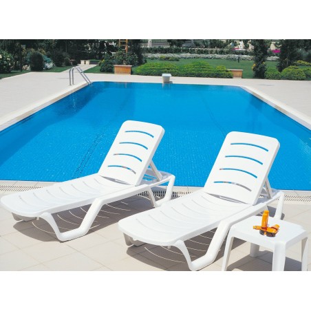 Juego de 4 sillones blancos estilo Bahamas