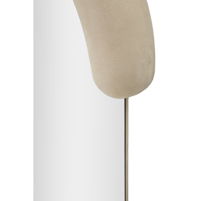 Espejo de pared Chantal en terciopelo color crema, 60x7x160 cm – Elegancia atemporal y suavidad refinada