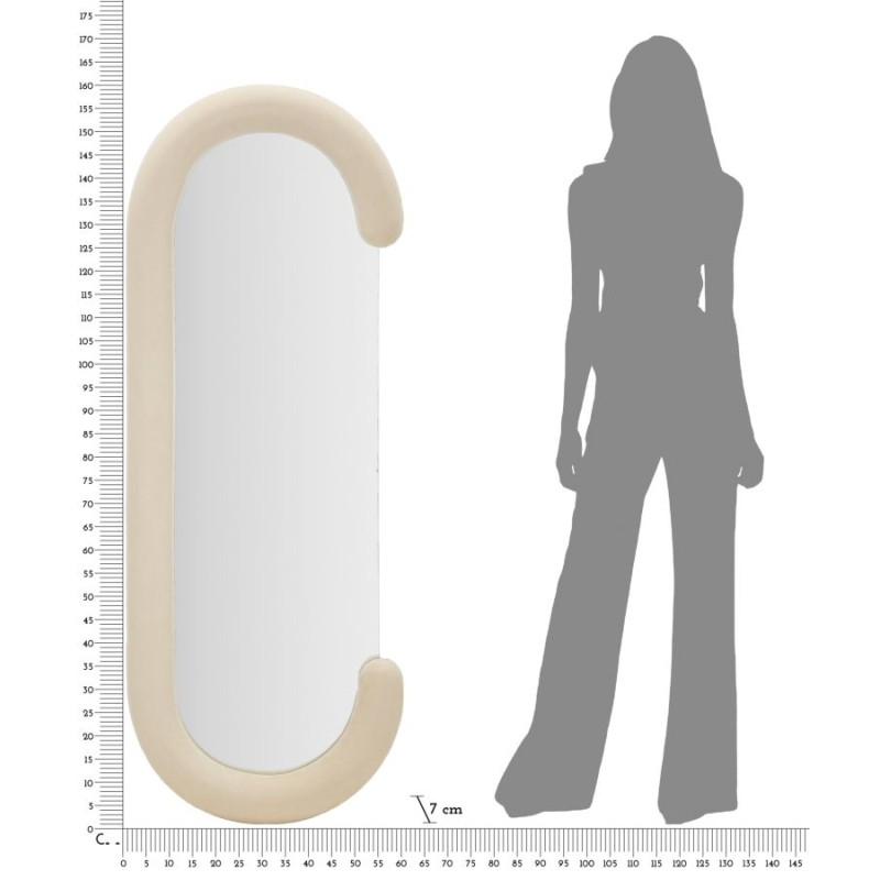 Espejo de pared Chantal en terciopelo color crema, 60x7x160 cm – Elegancia atemporal y suavidad refinada