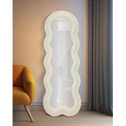 Espejo de pared Teddy, color crema, 60x4x160 cm – Suavidad aterciopelada y estilo envolvente