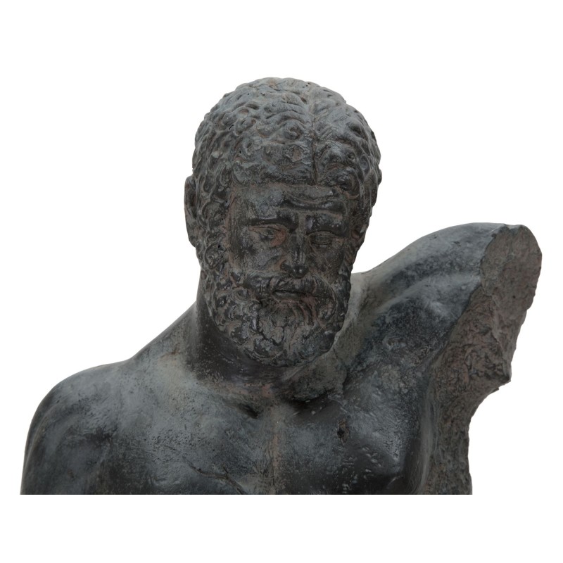 Escultura de un hombre antiguo, guardián de almas de acero – 26 x 22 x 57,5 cm
