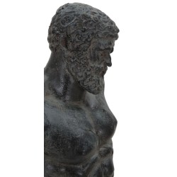 Escultura de un hombre antiguo, guardián de almas de acero – 26 x 22 x 57,5 cm