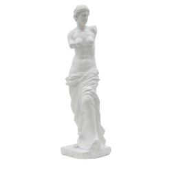 Estatua esbelta de una mujer soberana – 14 x 12 x 49 cm