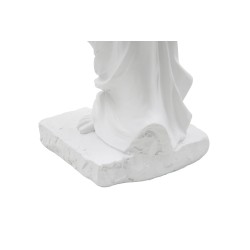Estatua esbelta de una mujer soberana – 14 x 12 x 49 cm