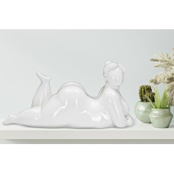 Mujer en yoga, armonía de alma y cuerpo – 32 x 12,5 x 16 cm