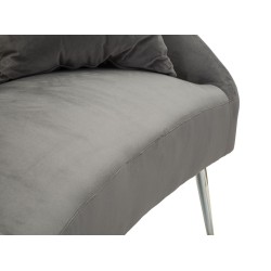 Sofá plateado con cojines 137x69x79 cm – Elegancia brillante y confort sofisticado